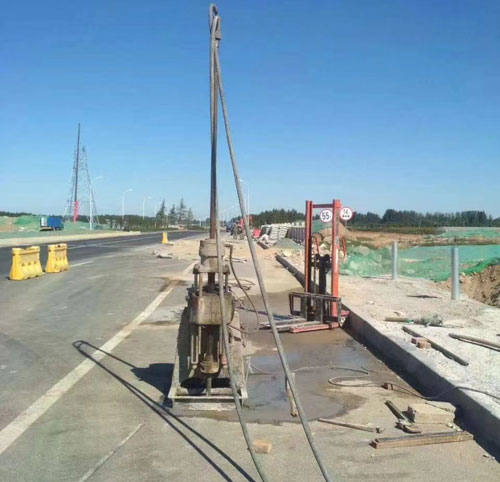临清公路高聚物注浆加固